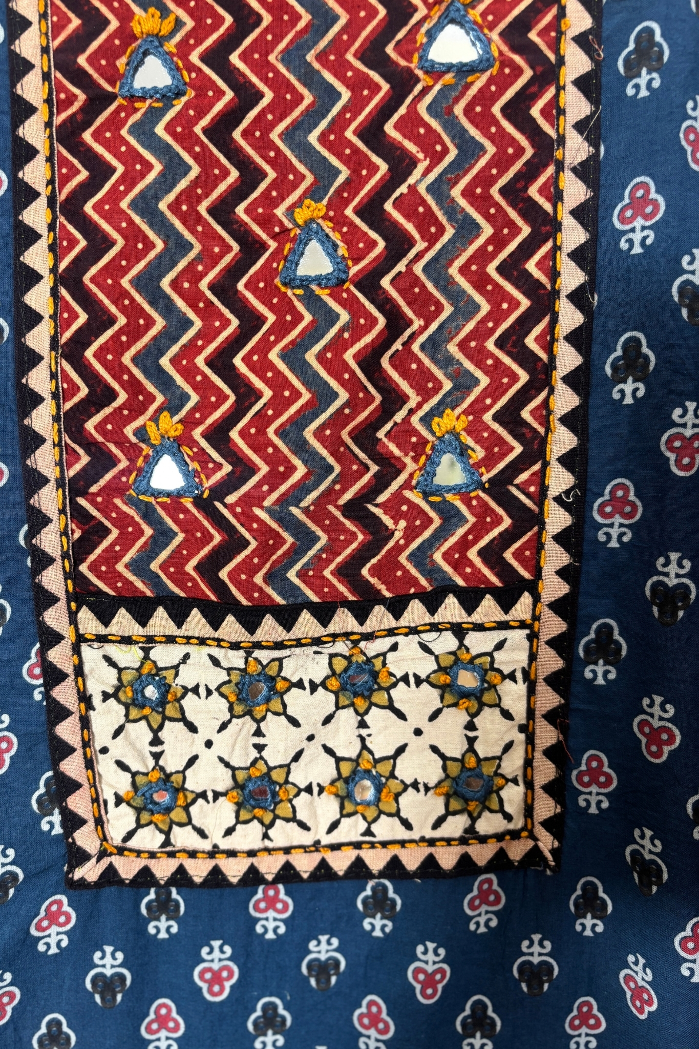 ira cotton 005 neck2 ira cotton 005 neck2