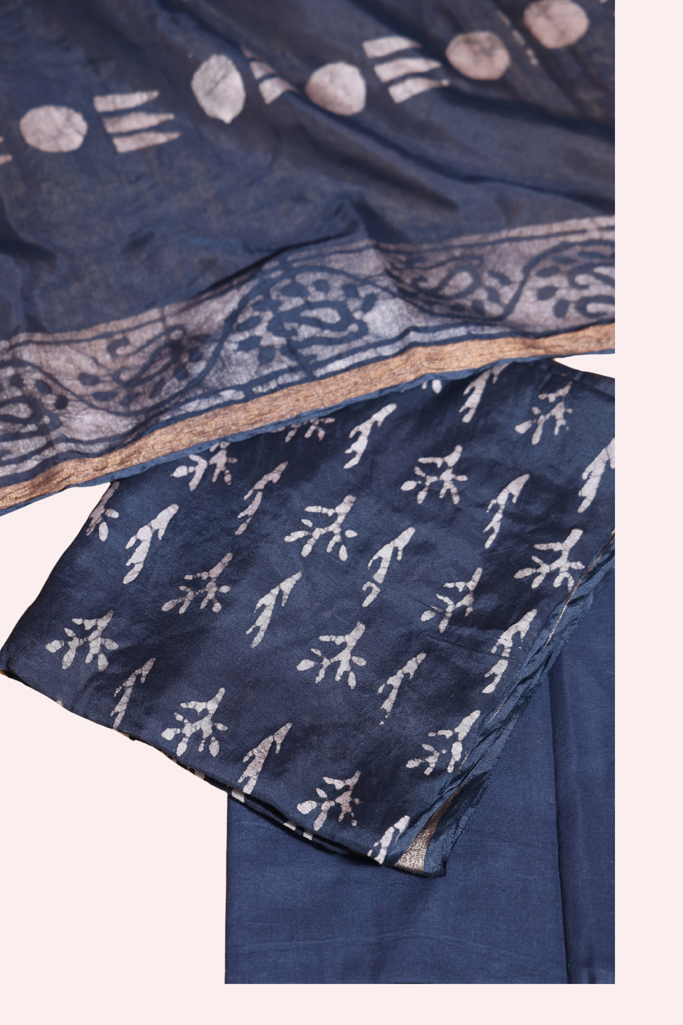 ira maheshwari 001 neckline ira maheshwari 001 neckline