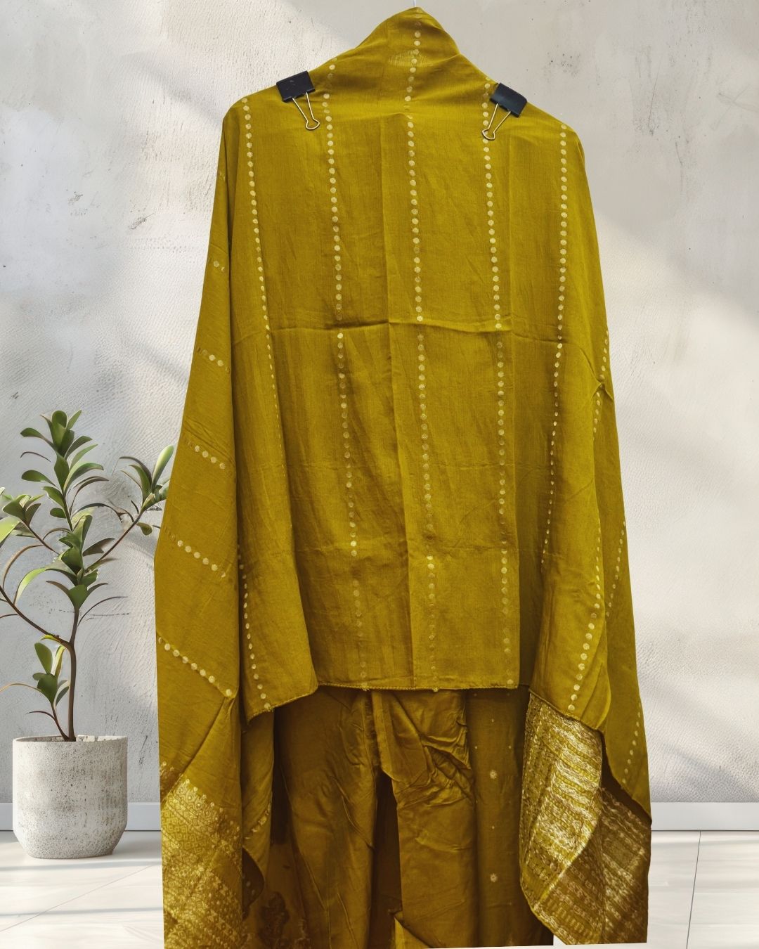 ira party 047 front2 ira party 047 front2