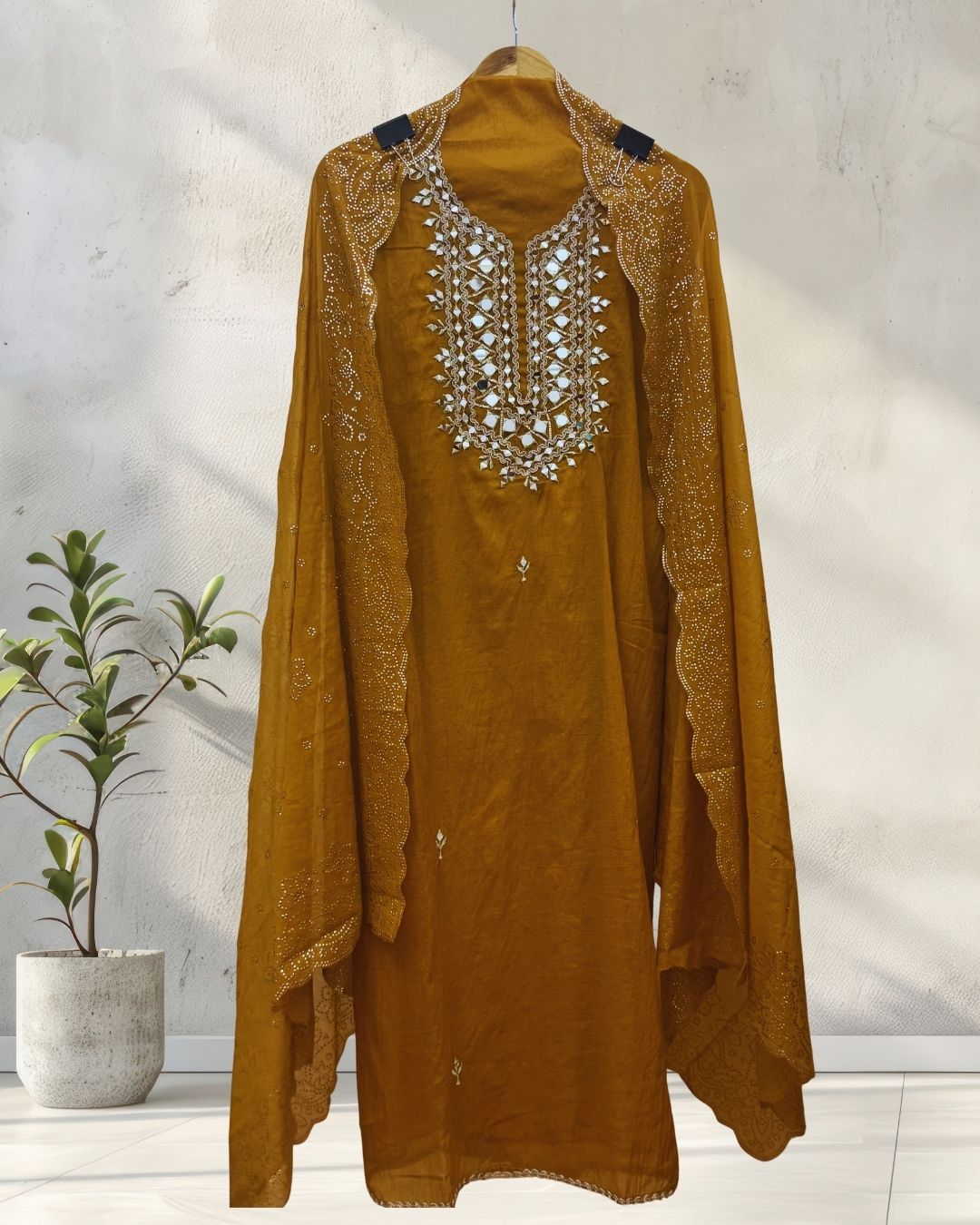 ira party 049 front2 ira party 049 front2