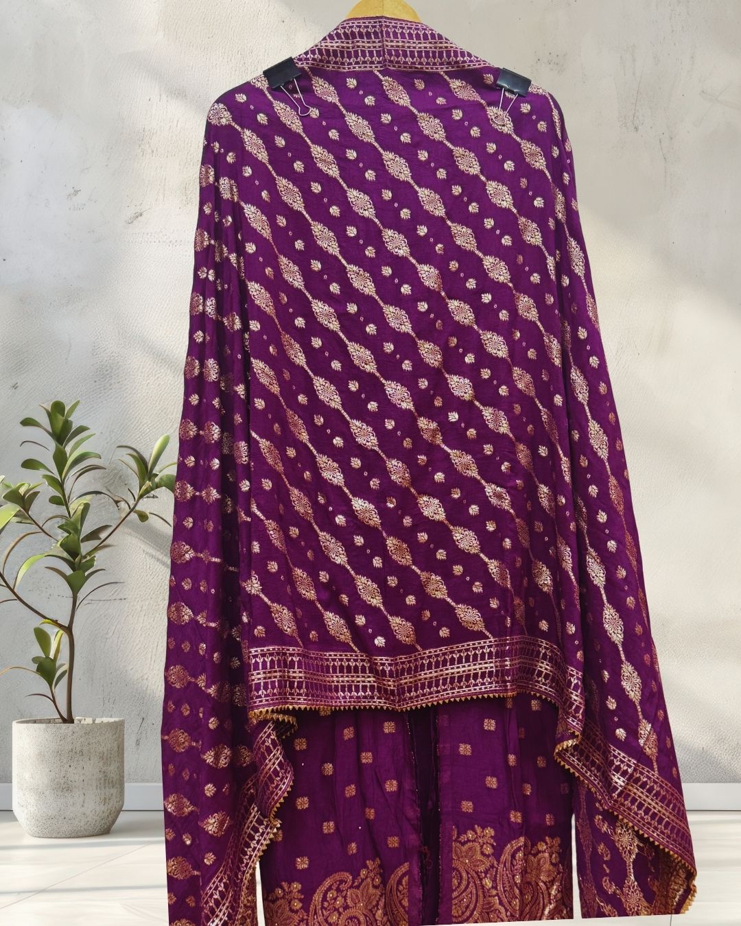 ira party 052 front2 ira party 052 front2