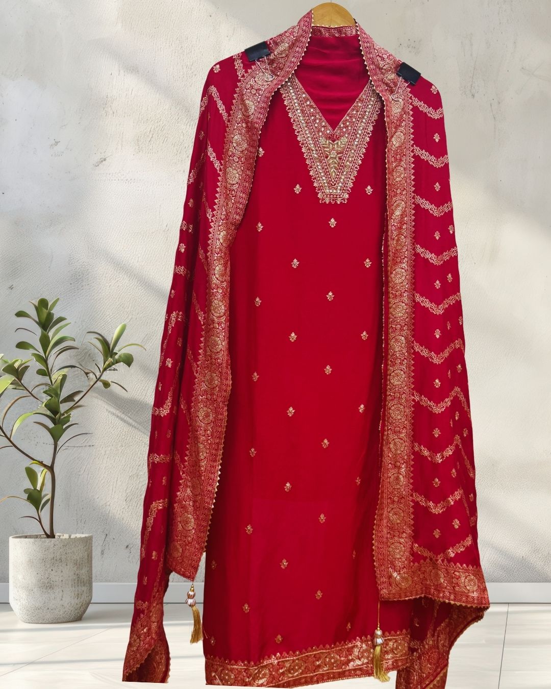 ira party 057 front2 ira party 057 front2