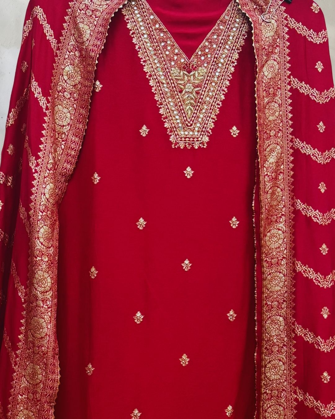 ira party 057 front4 ira party 057 front4