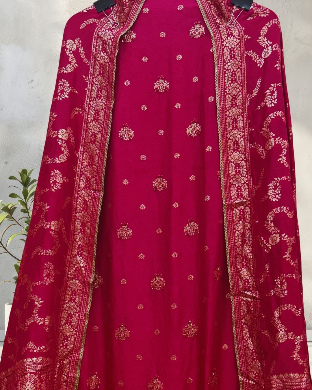 ira party 058 front4 ira party 058 front4