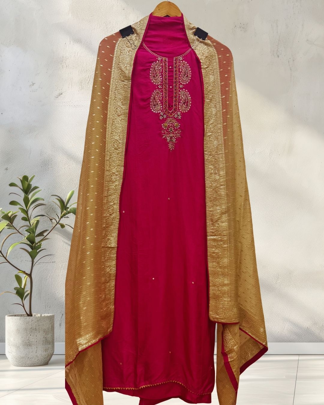 Home ira silk 022 front